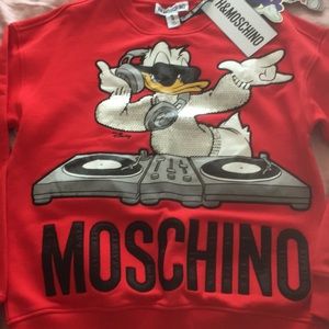 Moschino authentic sweater